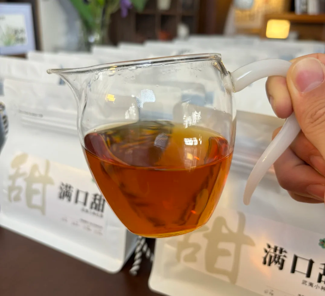 Authentic Wuyishan Tongmuguan Zhengshan Xiaozhong Tea - 2