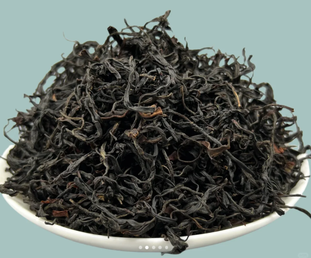 Premium Organic Black Tea · Wild Black Tea - 3