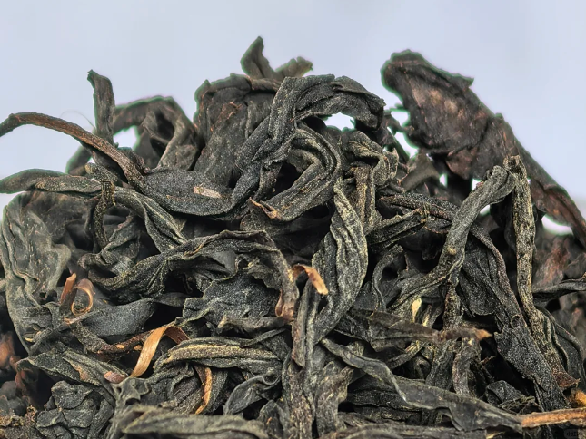 Organic Loose Leaf Black Tea · Fei Zi Xiao Black Tea - 4