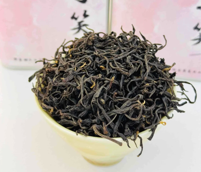 Organic Loose Leaf Black Tea · Fei Zi Xiao Black Tea - 3