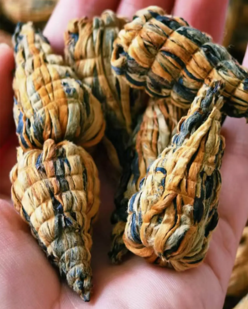 Yunnan Jin Hong Tea · Dian Hong Pagoda-3