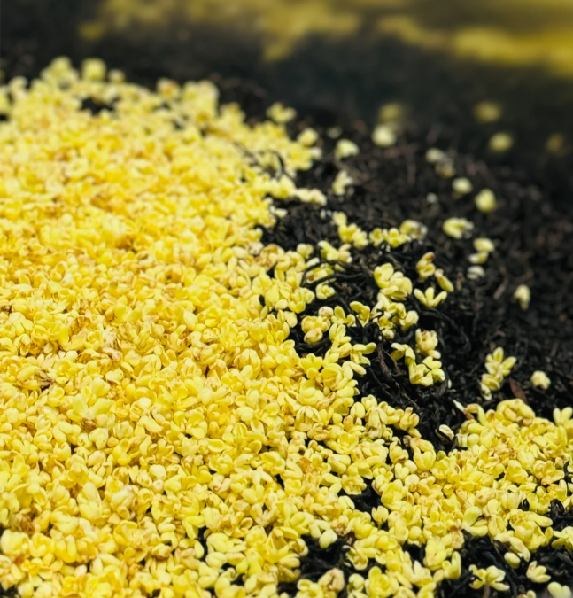 Chinese Black Tea · Osmanthus Nine Curves Red Plum - 4