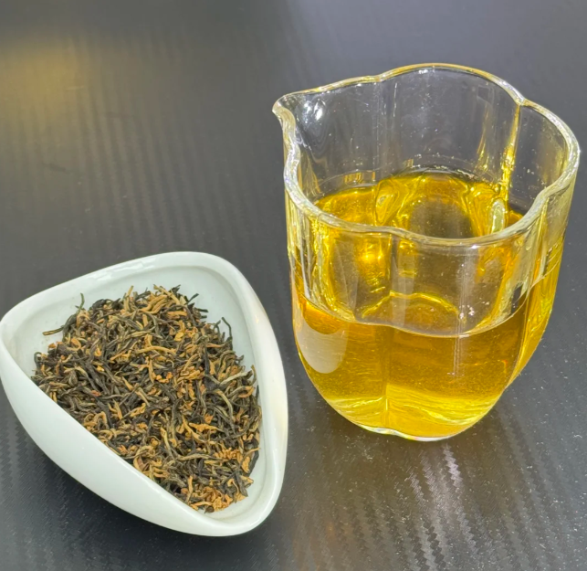 Premium Organic Black Tea · Osmanthus Jinyinmei 500g