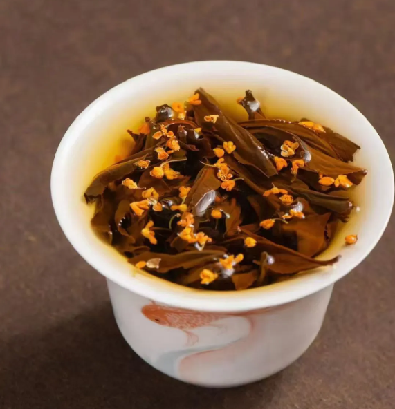 Premium Organic Black Tea · Osmanthus Ancient Tree Black Tea 500g