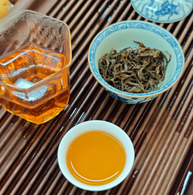 Chinese Qimen Black Tea · Grade 1 Hong Xiang Luo 500g