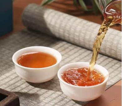 Learn to Brew Yunnan Black Tea in 90 Seconds: Master Temperature, Time, and Water Ratio